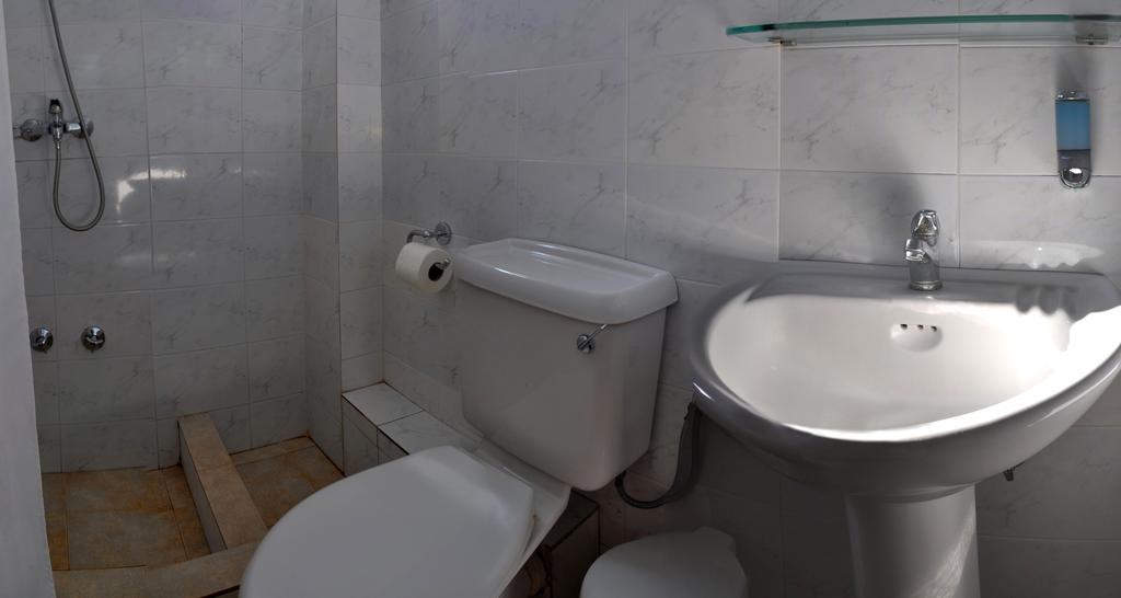 Adonis Hotel Kallithea  ห้อง รูปภาพ