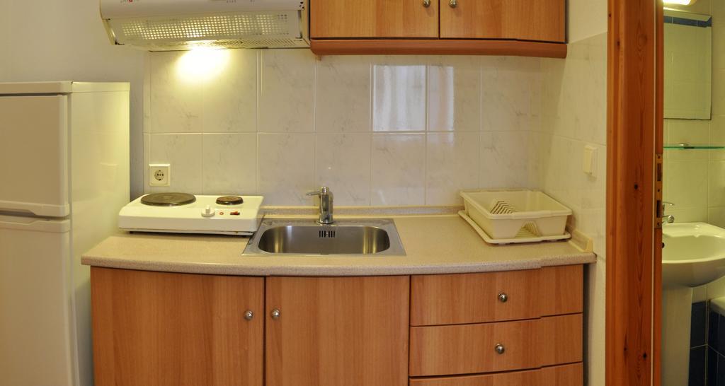 Adonis Hotel Kallithea  ห้อง รูปภาพ